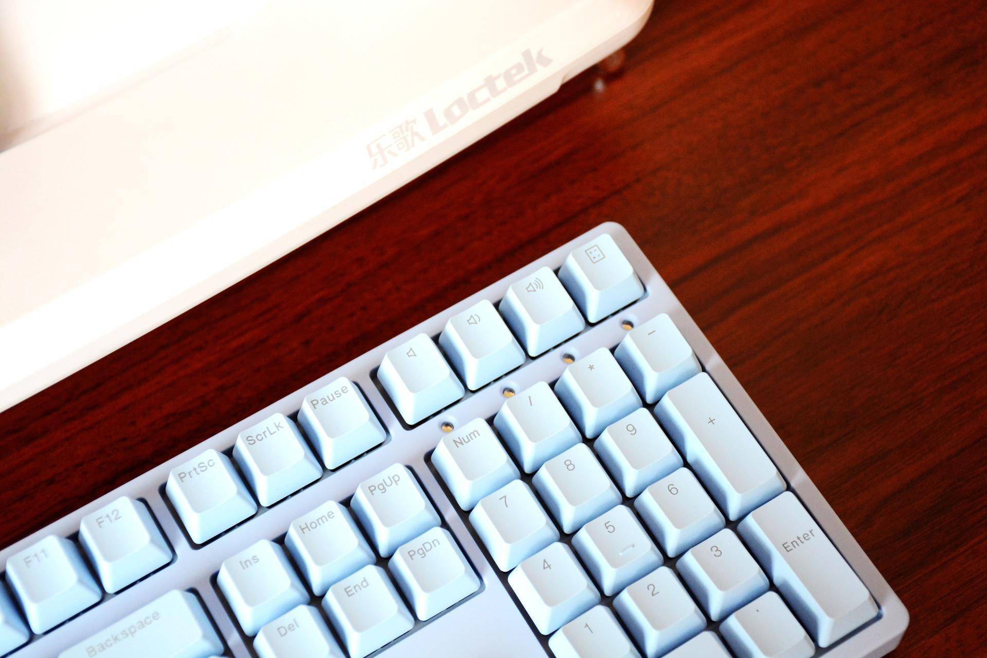 ikbcw200键盘,ikbc机械键盘w200与w210哪个好