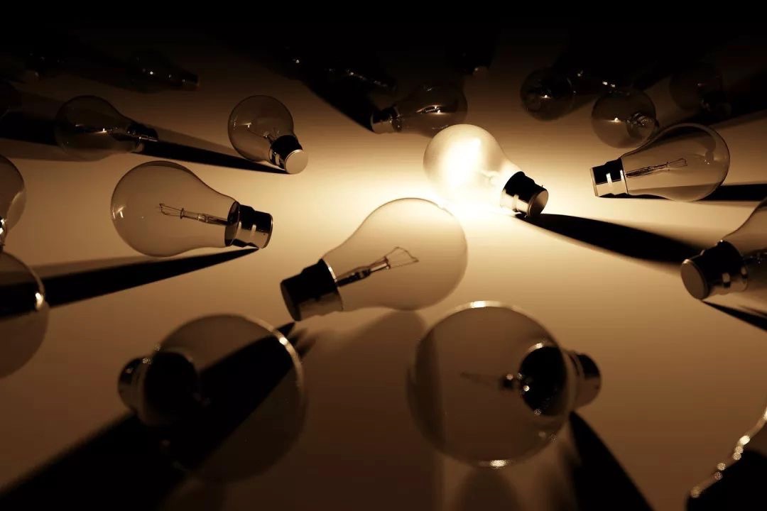 暴涨之后还会下跌吗,既能涨又抗跌的五只基金