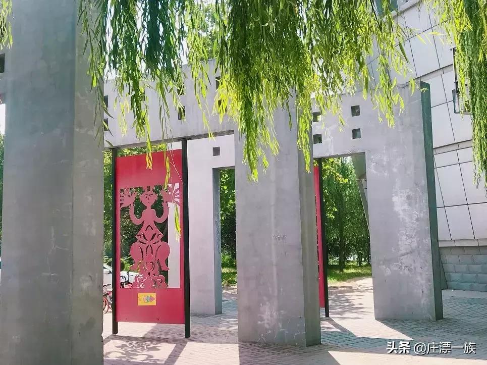 朝气蓬勃的石家庄学院来了，请多多指教