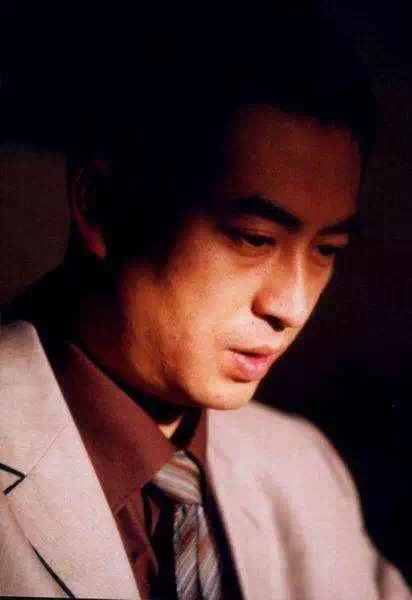 二叔张嘉译的照片,张嘉译二叔魔性