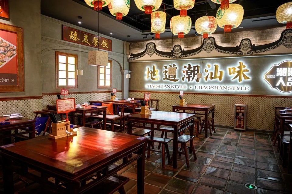 鍖椾含璺渶鏈夌壒鑹茬殑搴楅摵,鍖椾含璺竴瀹舵疆姹曠墰涓搁潰