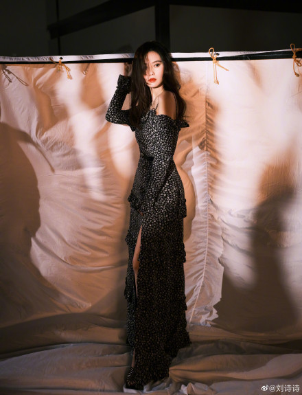 #鏃跺皻鑺帋骞村害娲惧,鏃跺皻鑺帋骞村害娲惧绾㈡濂虫槦