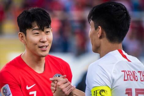 国足高位逼抢,高位逼抢代表球队