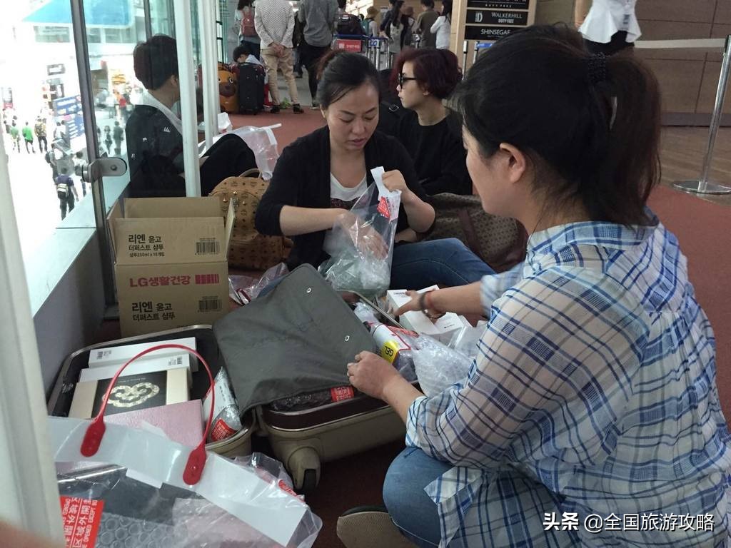 中国游客入境韩国被挂黄牌事件,中国游客去韩国购物退税