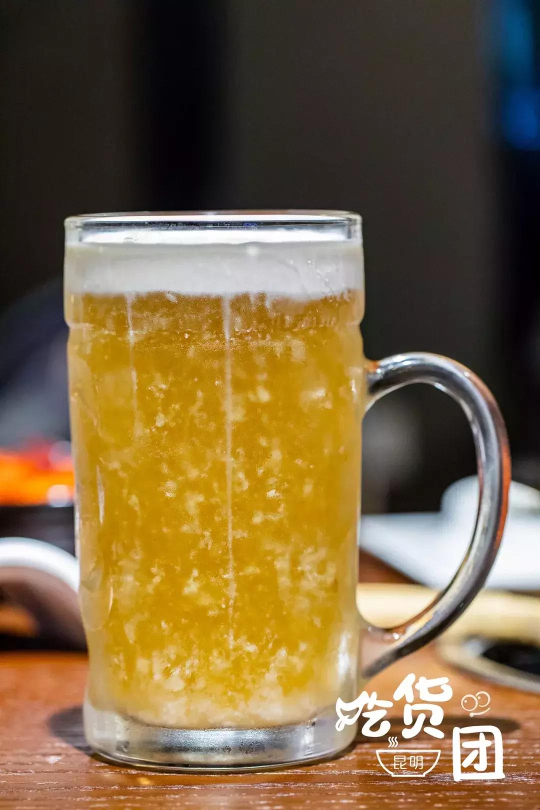 昆明风情街美蛙鱼头,昆明廖姥爷美蛙鱼头火锅