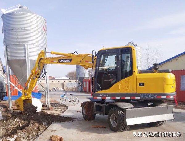 轮式挖掘机的缺点,嘉禾全液压轮式挖掘机