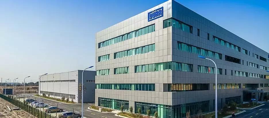 世界涂装巨头杜尔，工厂里的色彩艺术家