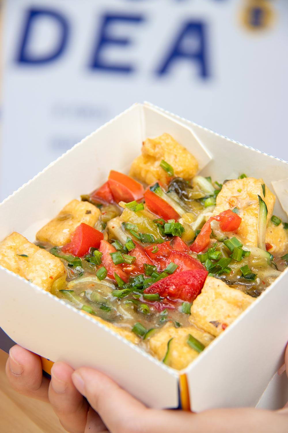 网红有煮意臭豆腐，清新脱俗走俏臭豆腐市场