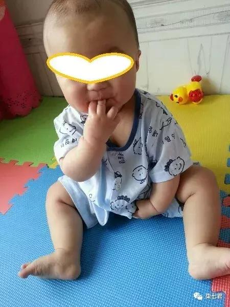 孩子总摸自己私密部位,怎么办?