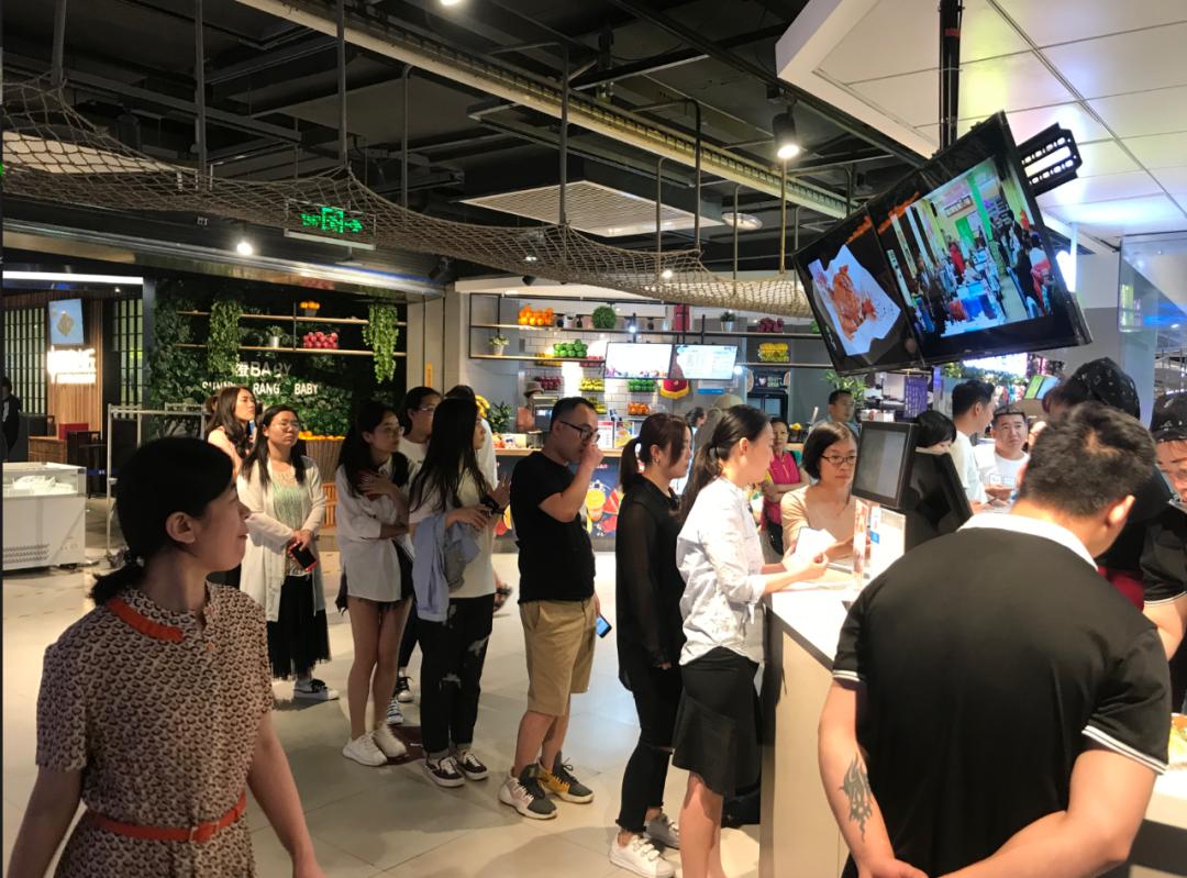 100平小店一天6万营业额,10平米小店一天营业额