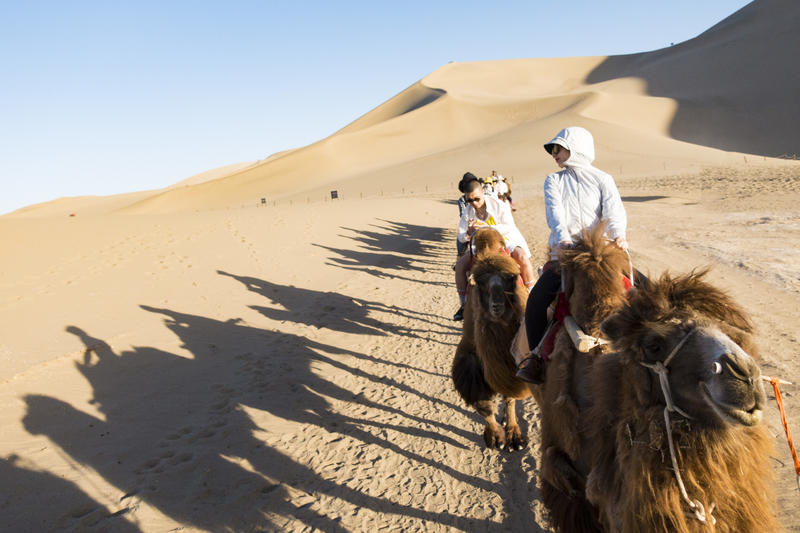 涓夊ぉ涓濈桓涔嬭矾鏃呮父鏀荤暐,涓夊ぉ绌胯秺鍖楃枂1000鍏噷