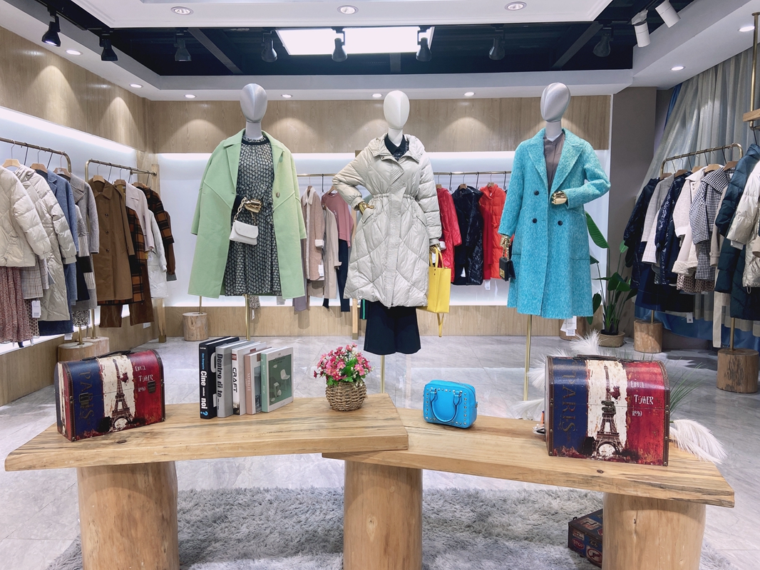 卡嘉茜女装官方旗舰店,卡嘉茜女装是什么档次