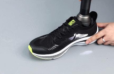 忘掉AJ！小米有品爆火跑鞋，脚感比李宁舒适，网友：国货之光