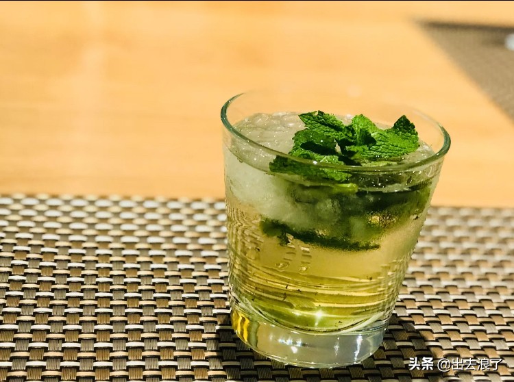 吃蟹子注意事项,吃蟹的时候当心点扎嘴