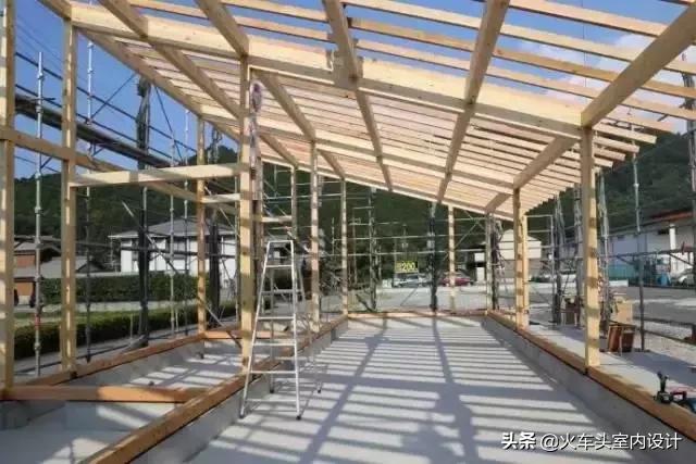 日本地震很多都是木质结构房屋吗,日本房屋为什么这么能抗住地震