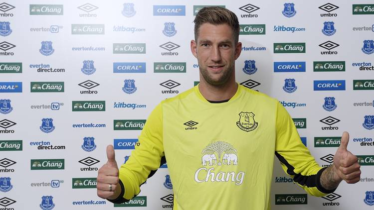 38岁老足球队员,38岁老将布冯