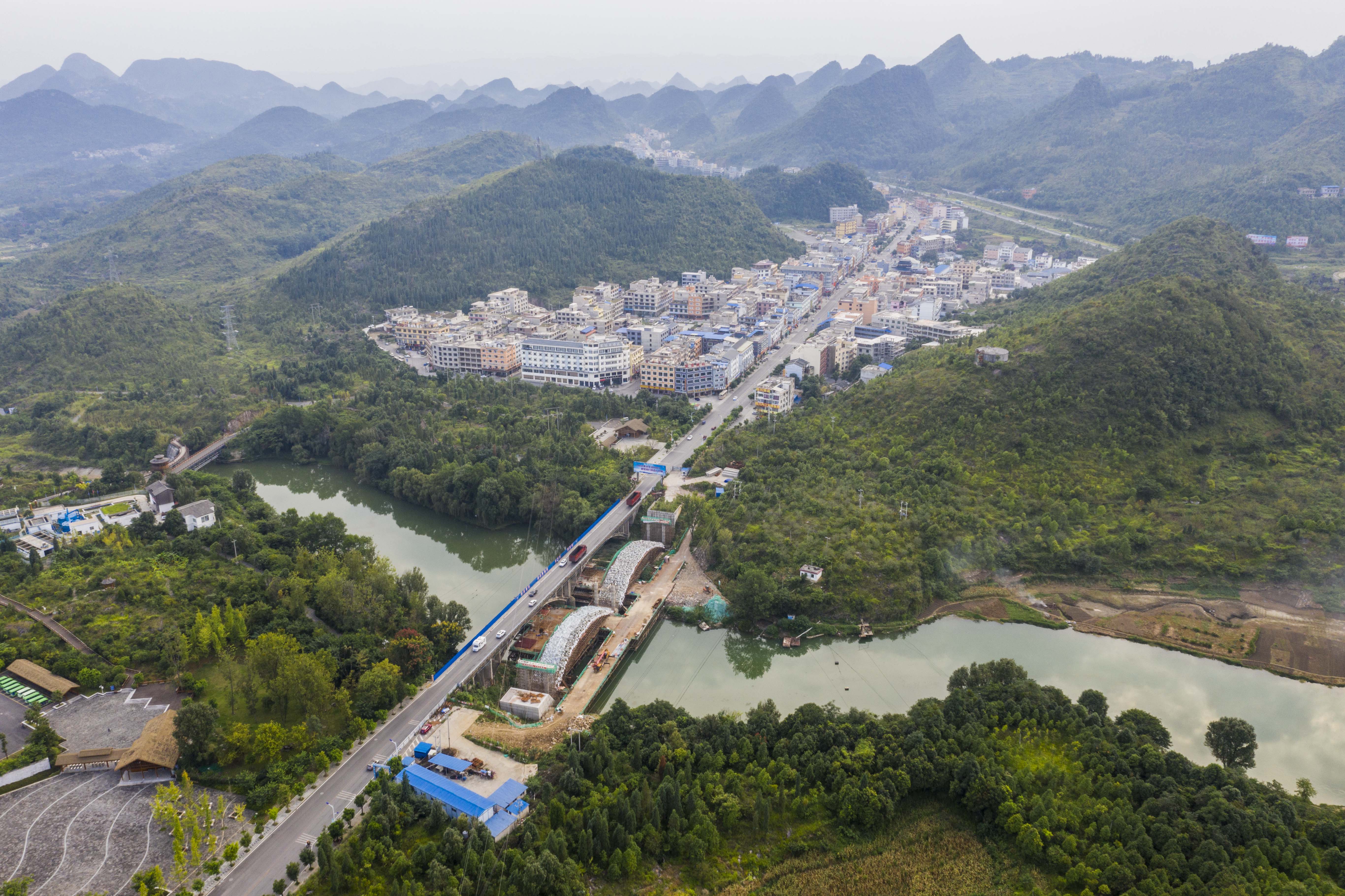 宠爱自己去贵州，定制“黄果树”，一个人潇洒多彩充满愉快的旅行