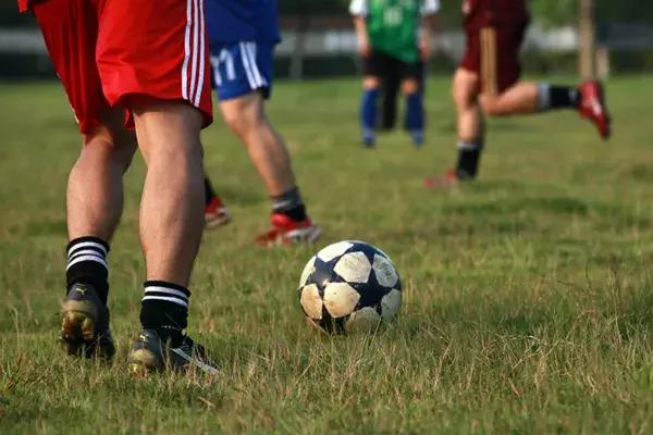 关于加强2019下半年踢球工作的重要通知