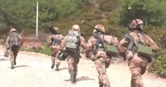 88机枪优缺点,88式是我国最新通用机枪吗