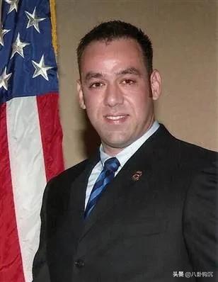 *品毒**战争背后的商业秘密：价格博弈、人力资源、特许经营