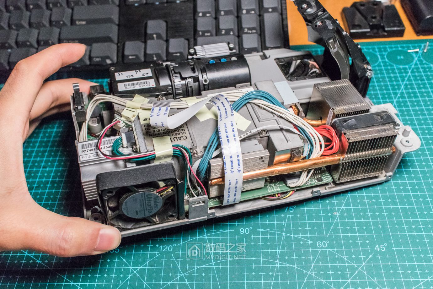 卡西欧激光投影拆机,卡西欧vc110激光投影机怎样清洗