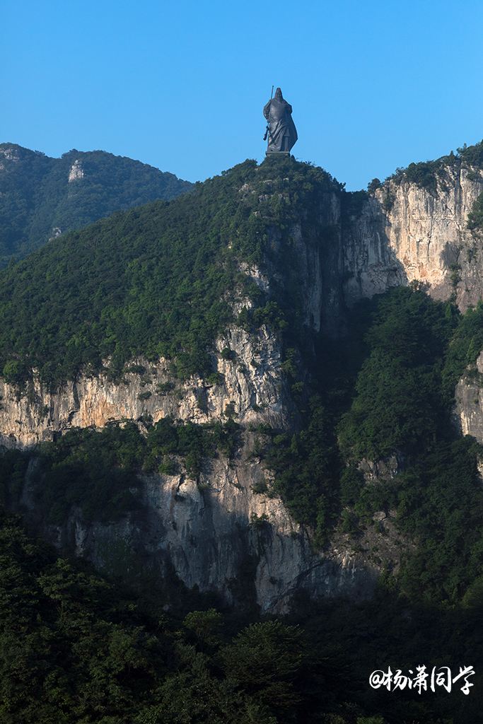 襄阳春秋寨景区游玩攻略,襄阳春秋寨附近还有什么景点