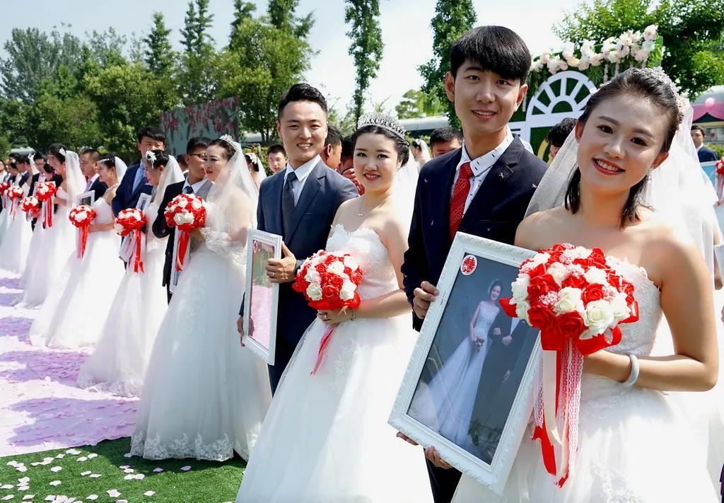 天津人结婚选日子,天津人结婚穿衣有讲究吗