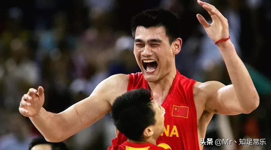 姚明给中国男篮带来了什么,姚明给篮协的帮助