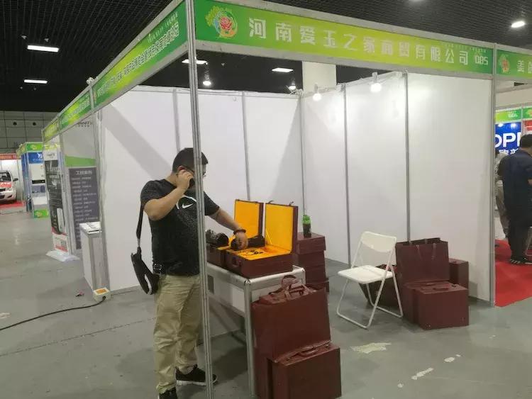 洛阳梅花玉茶壶,洛阳梅花玉的真实价格