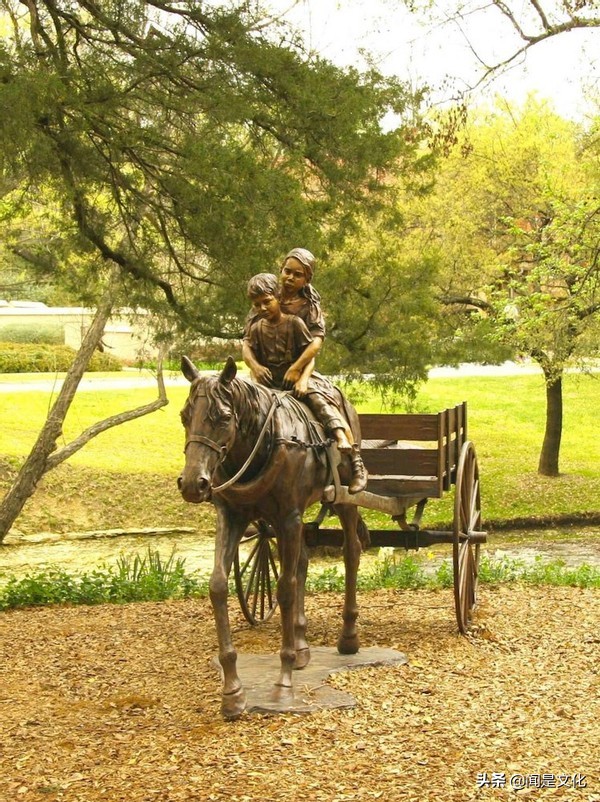 学赏画197:美女雕塑家米娅:灵感来自孩子们不断变化的个性