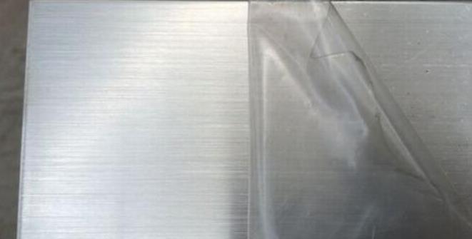 不锈钢镜面有底纹怎么处理,不锈钢镜面有划痕可以修复吗