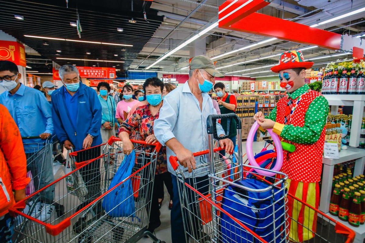 永辉超市仓储店和普通店,永辉东北仓储中心广业西路