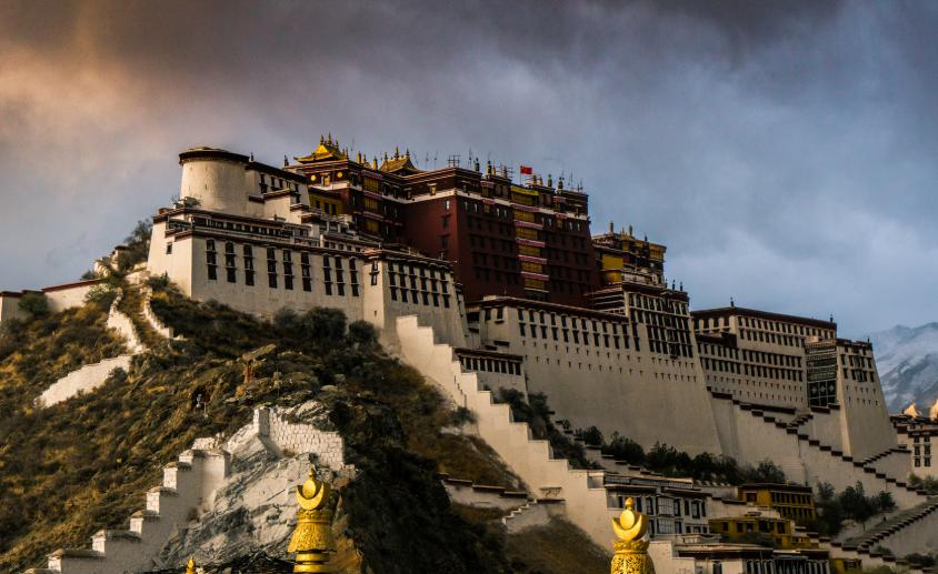 世界用黄金最多的宫殿排行榜,世界上有多少黄金建造的布达拉宫