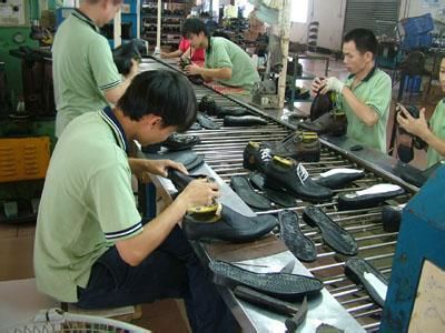 板鞋制鞋工艺流程,鞋厂瑕疵鞋怎么处理的