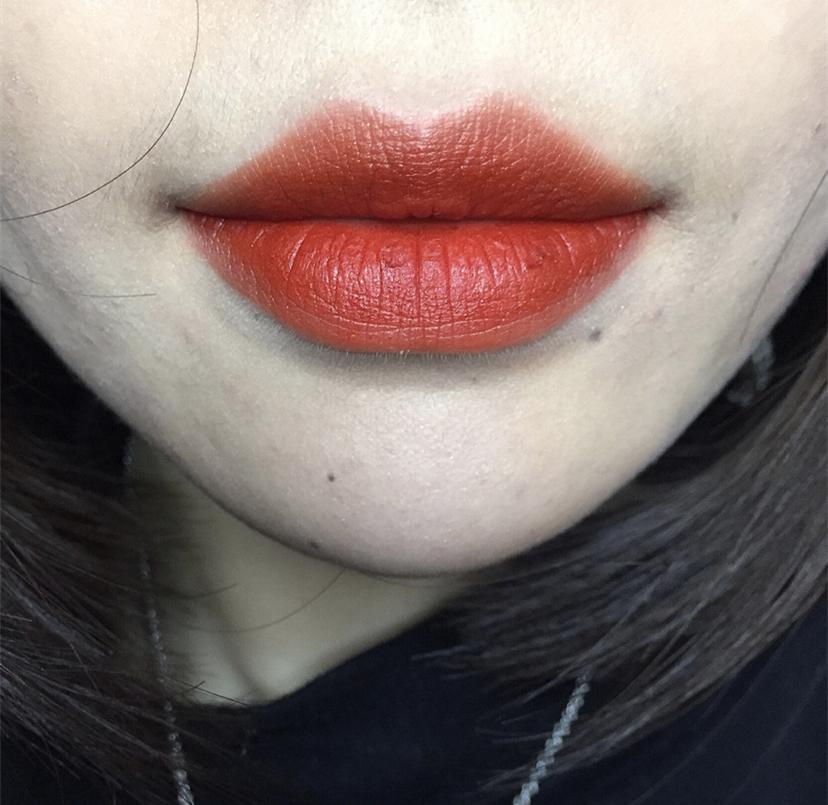 黑黄皮用什么口红比较好显白,新款适合黄皮的十大口红