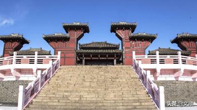 铜雀春深锁二乔锁的是哪个桥,铜雀春深锁二乔铜雀指的是