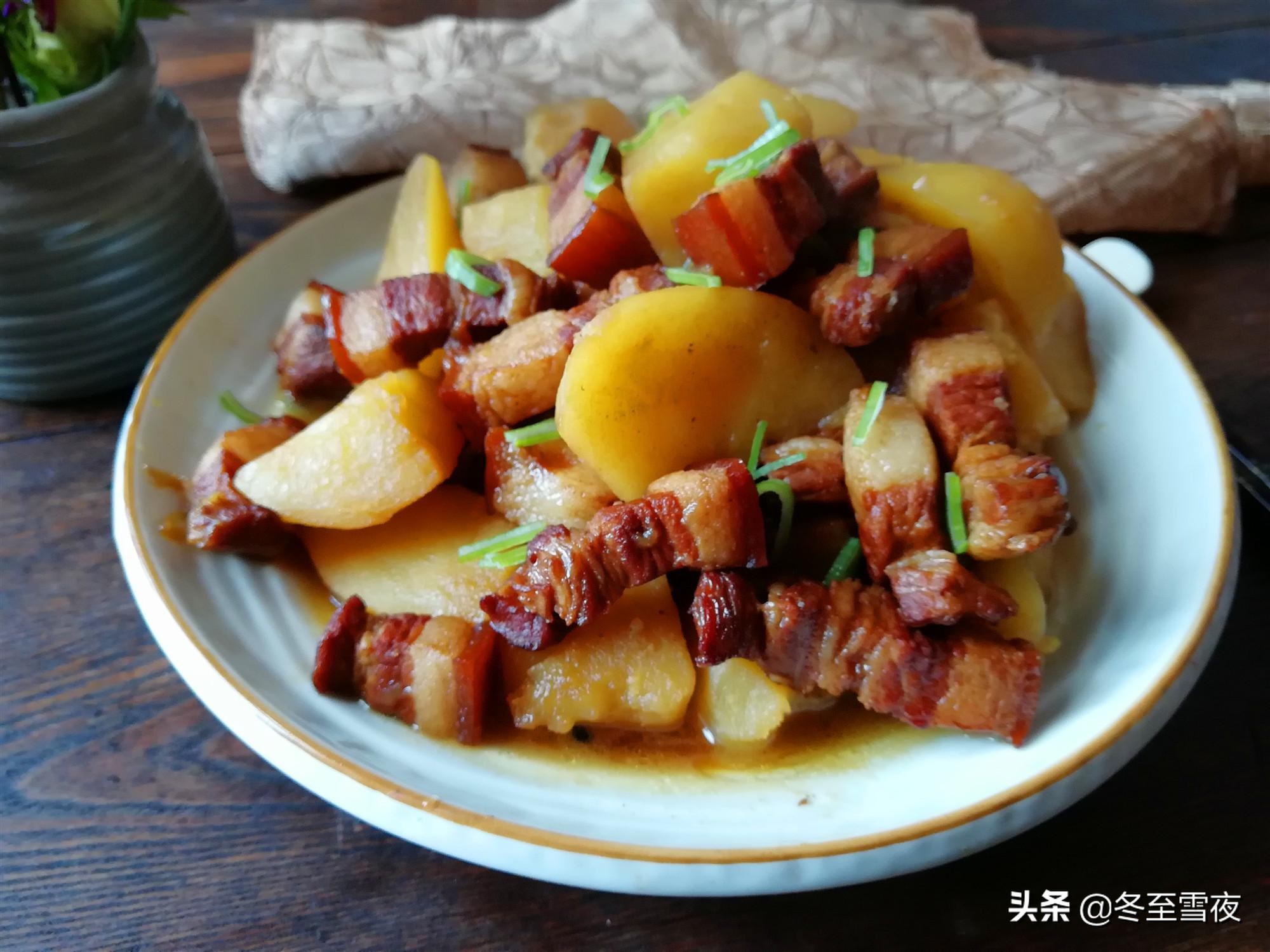 土豆怎么做好吃又简单家常菜教程,土豆怎样做好吃又简单的家常菜