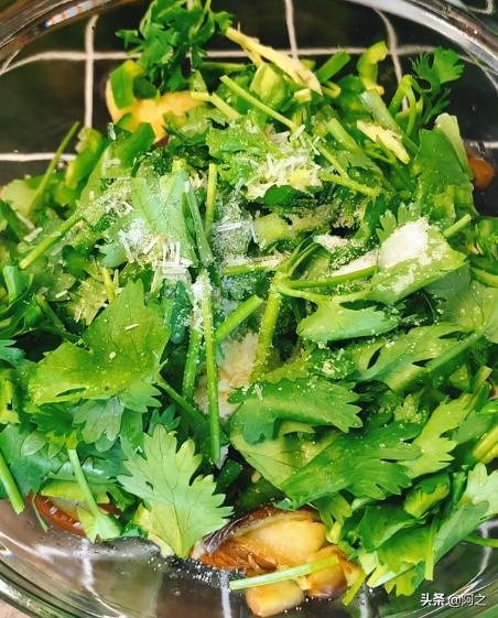 蒜拌茄子正宗做法视频,蒜拌茄子的做法不放酱油