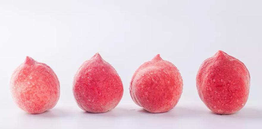 能吃上又甜又新鲜的水蜜桃,吃冻水蜜桃而且还是真的水蜜桃