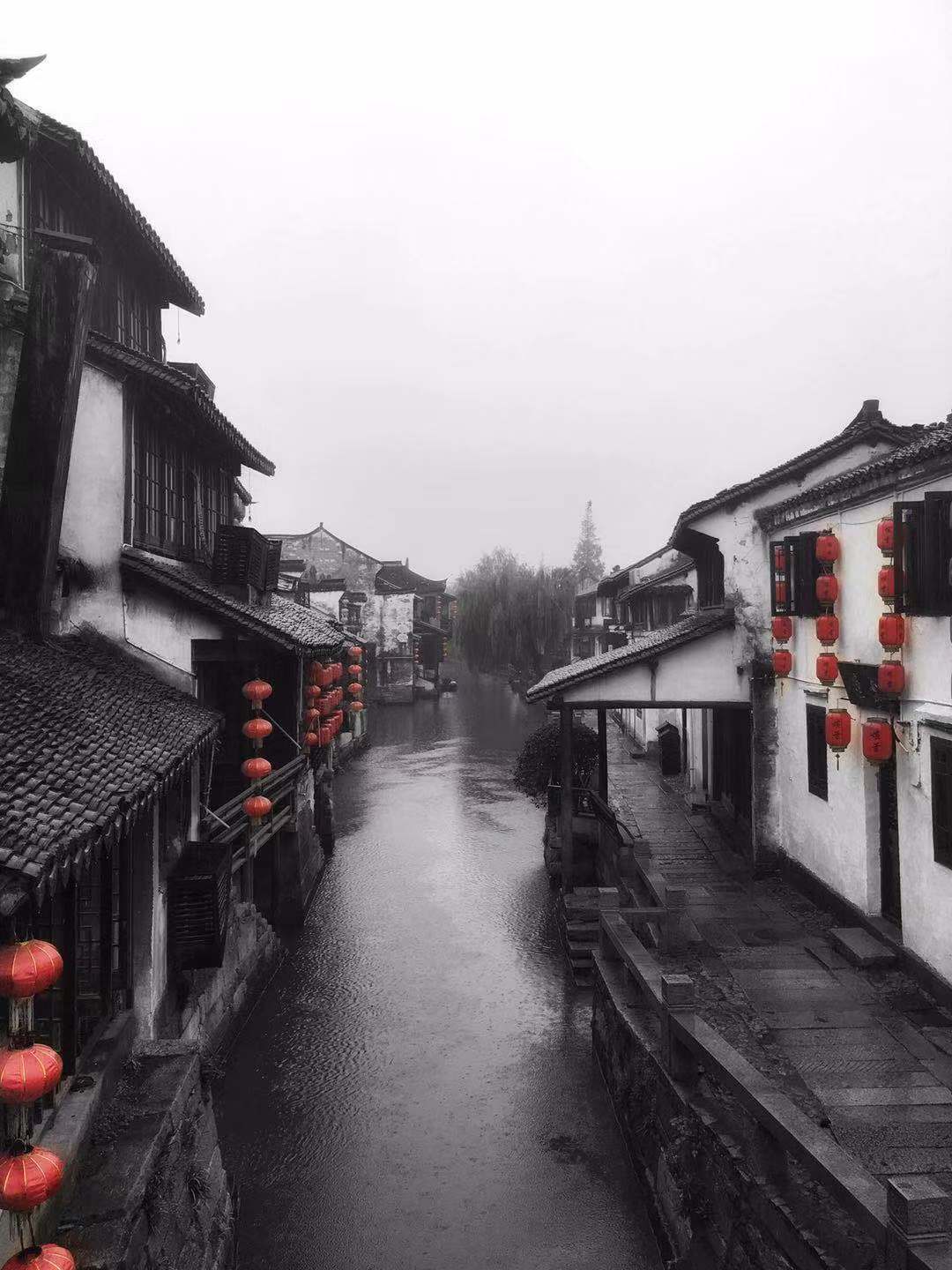 手机修图教程｜如何不着痕迹地给相片添加优雅手写字体？