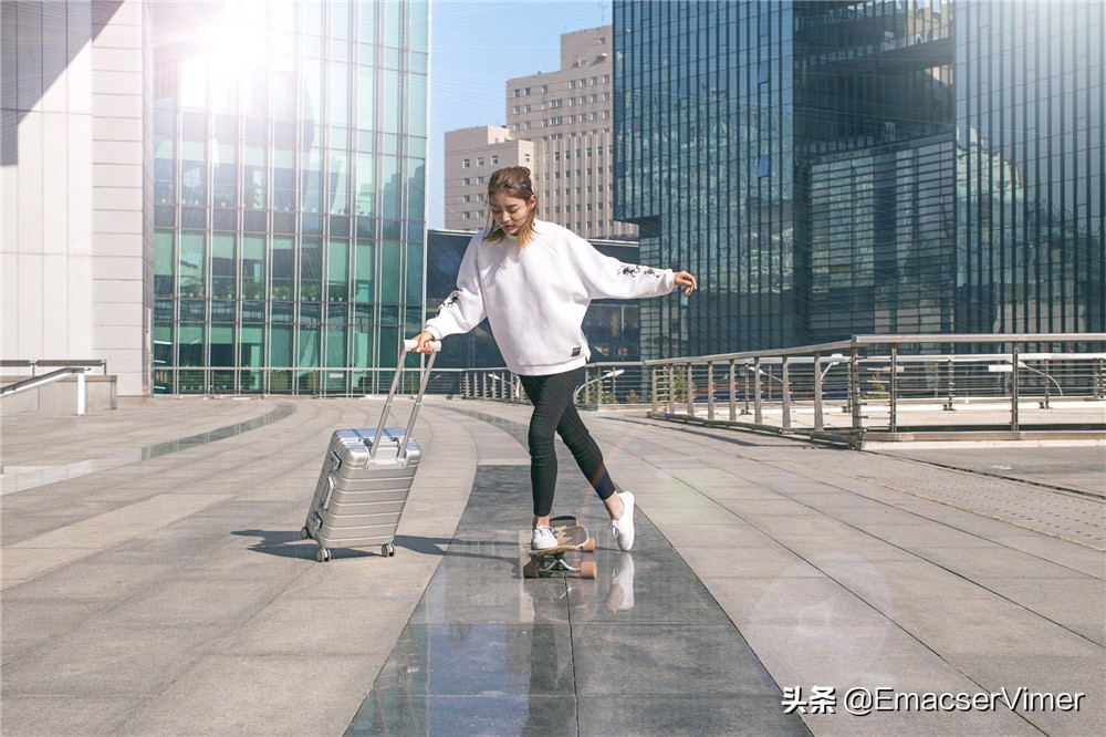 小米旅行箱和小米旅行箱区别,小米旅行箱和地平线8号哪个好