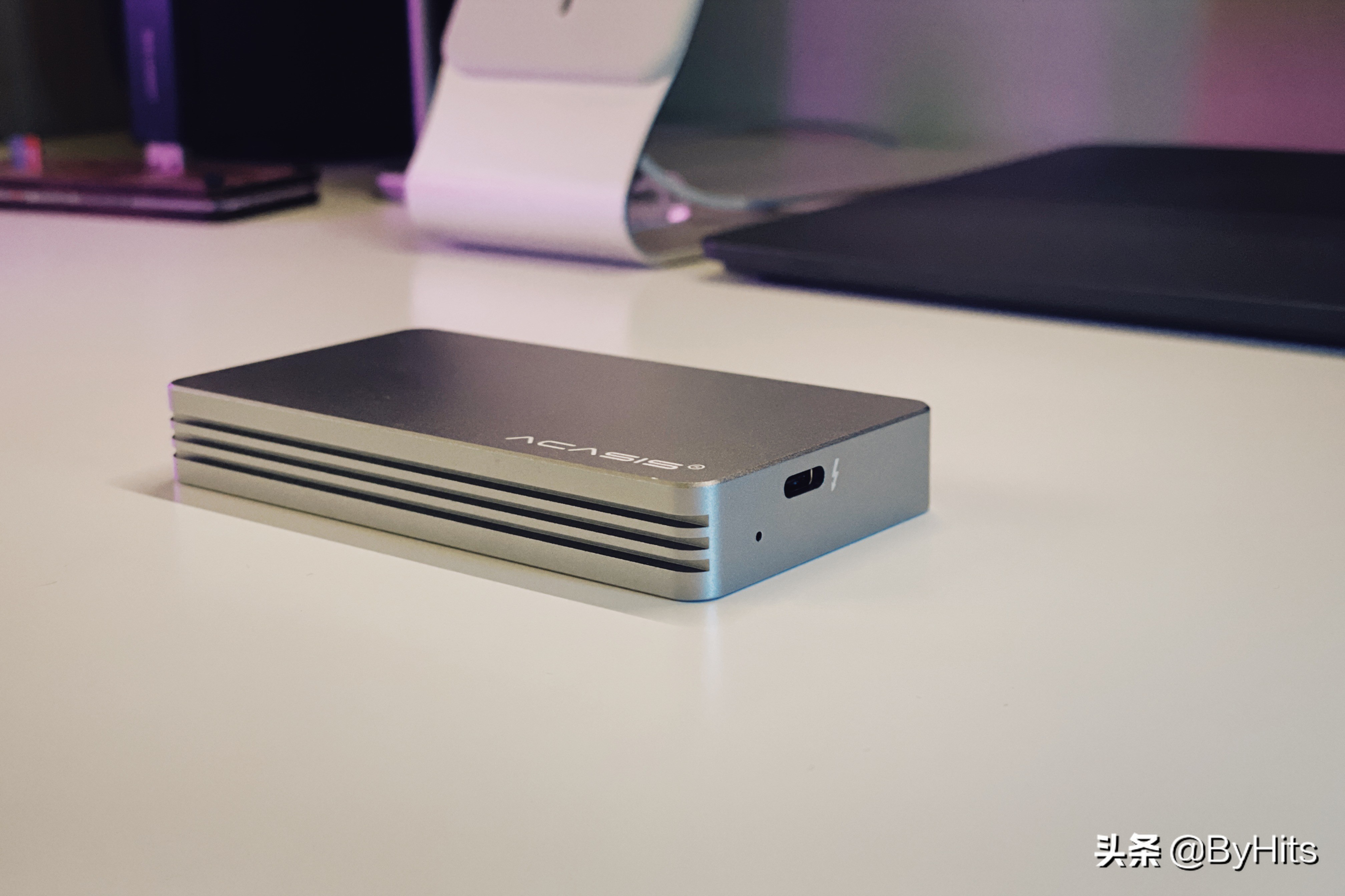 macbookprom1能加硬盘么,macbookprom1外接硬盘