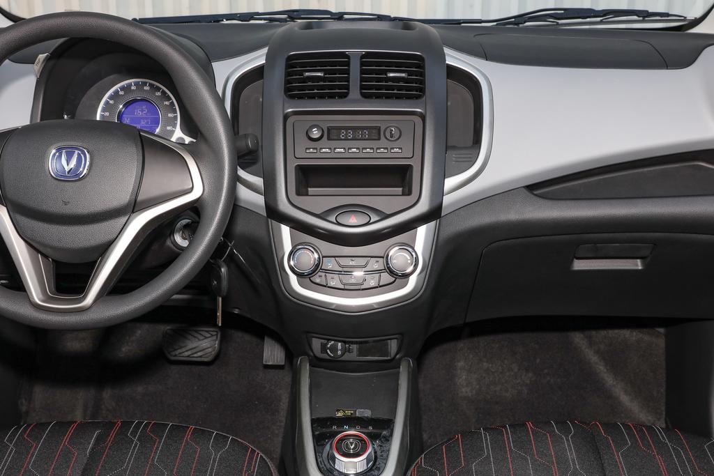 奔奔e-star混动版,奔奔e-star国民版现车