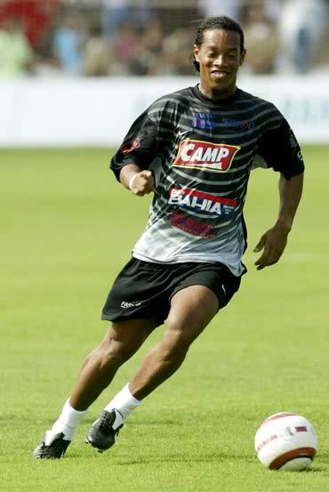 世界十大球王梅西,足球大逆袭梅西和c罗