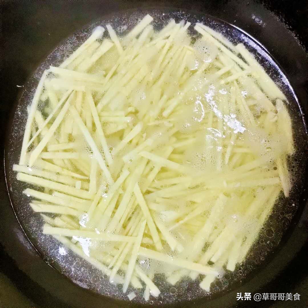 下饭菜香脆笋咸菜做法,家常爽口笋丝