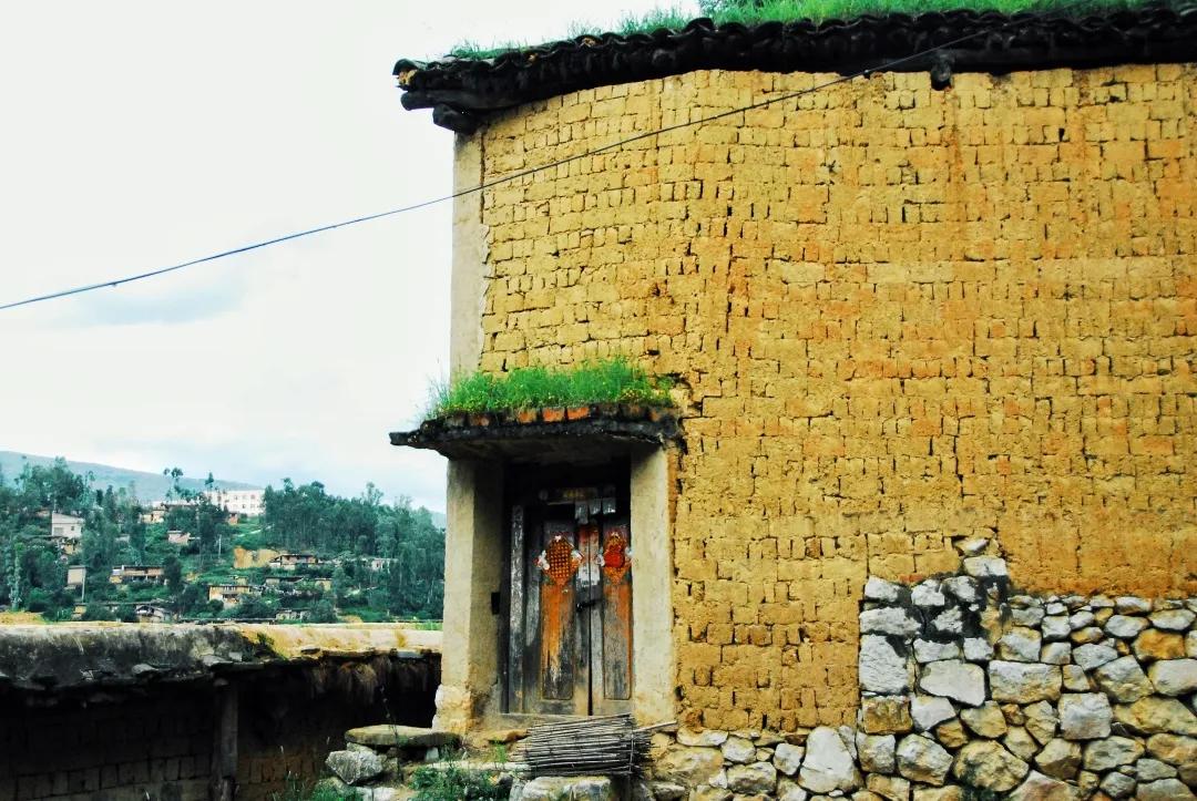 被烧之前的云南翁丁原始部落,我国最古老的村庄被烧毁