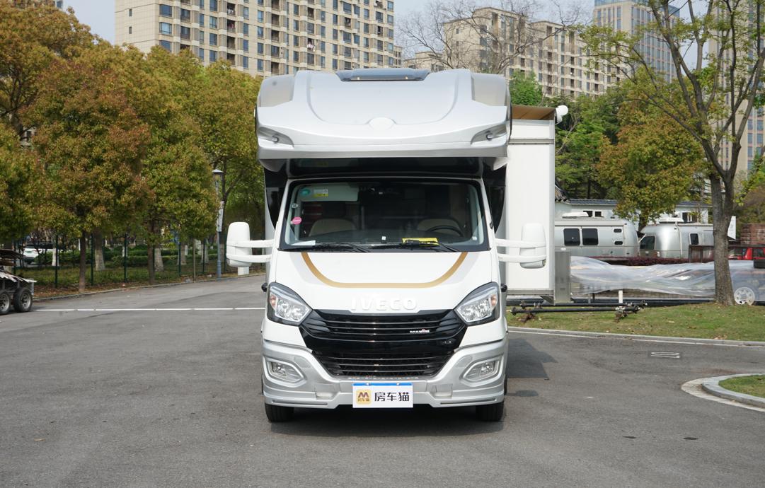 隆翠一号旗舰双拓展房车,隆翠房车3号前门版