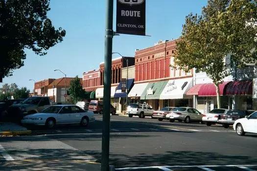 达尔文是谬论……上大学没用……地球是平的，美国人有多反智？