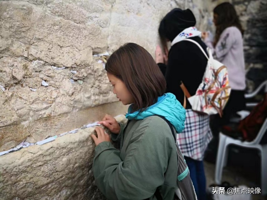 生如夏花绚烂死如落叶精美字体,生如夏花绚烂死如秋叶静美英语