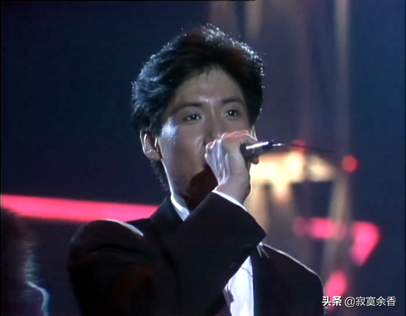 锁定85年群星劲歌荟萃，年轻时代的他们太惊艳太出彩了